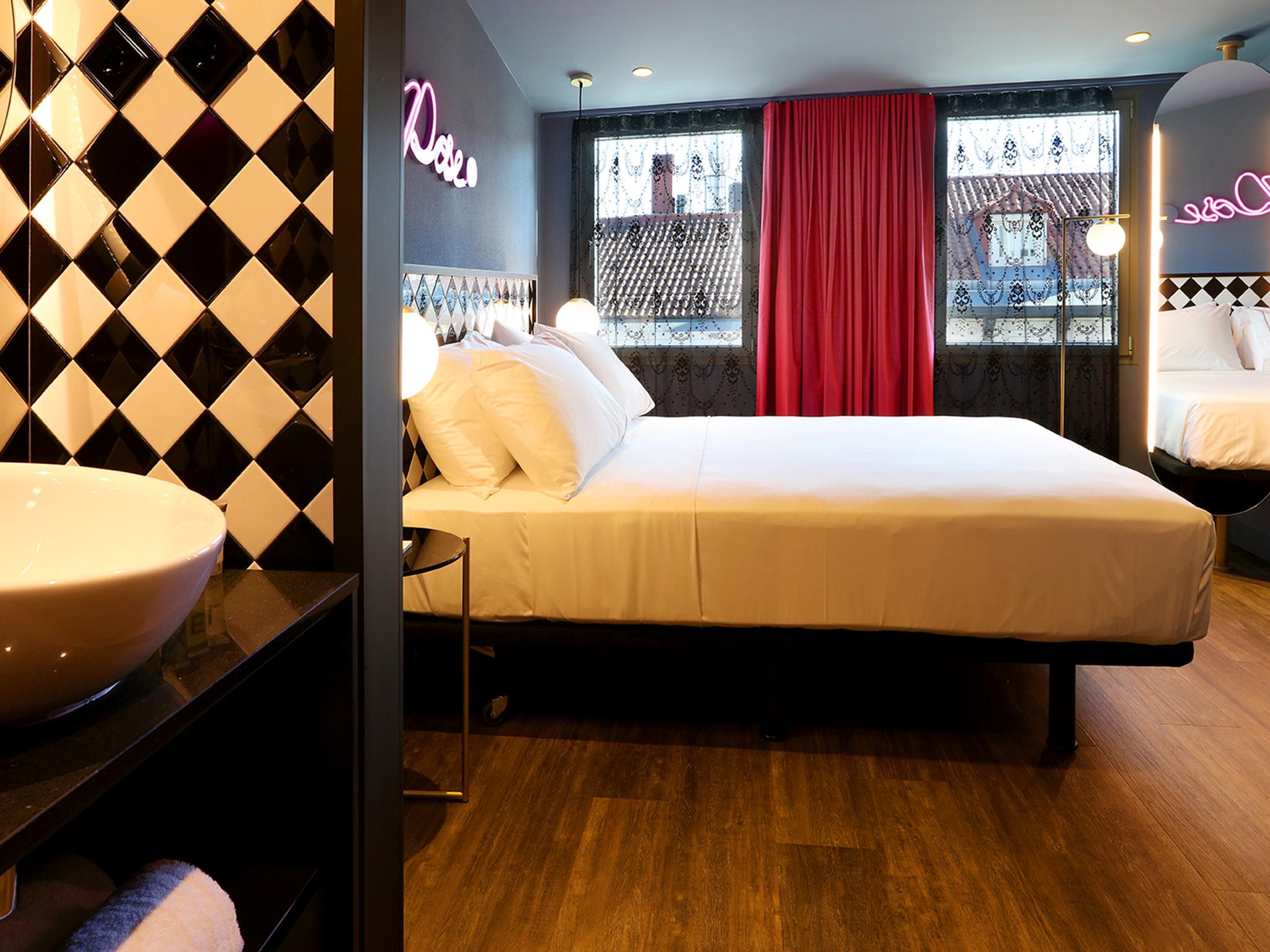 Axel Hotel Madrid - Adults Only Esterno foto