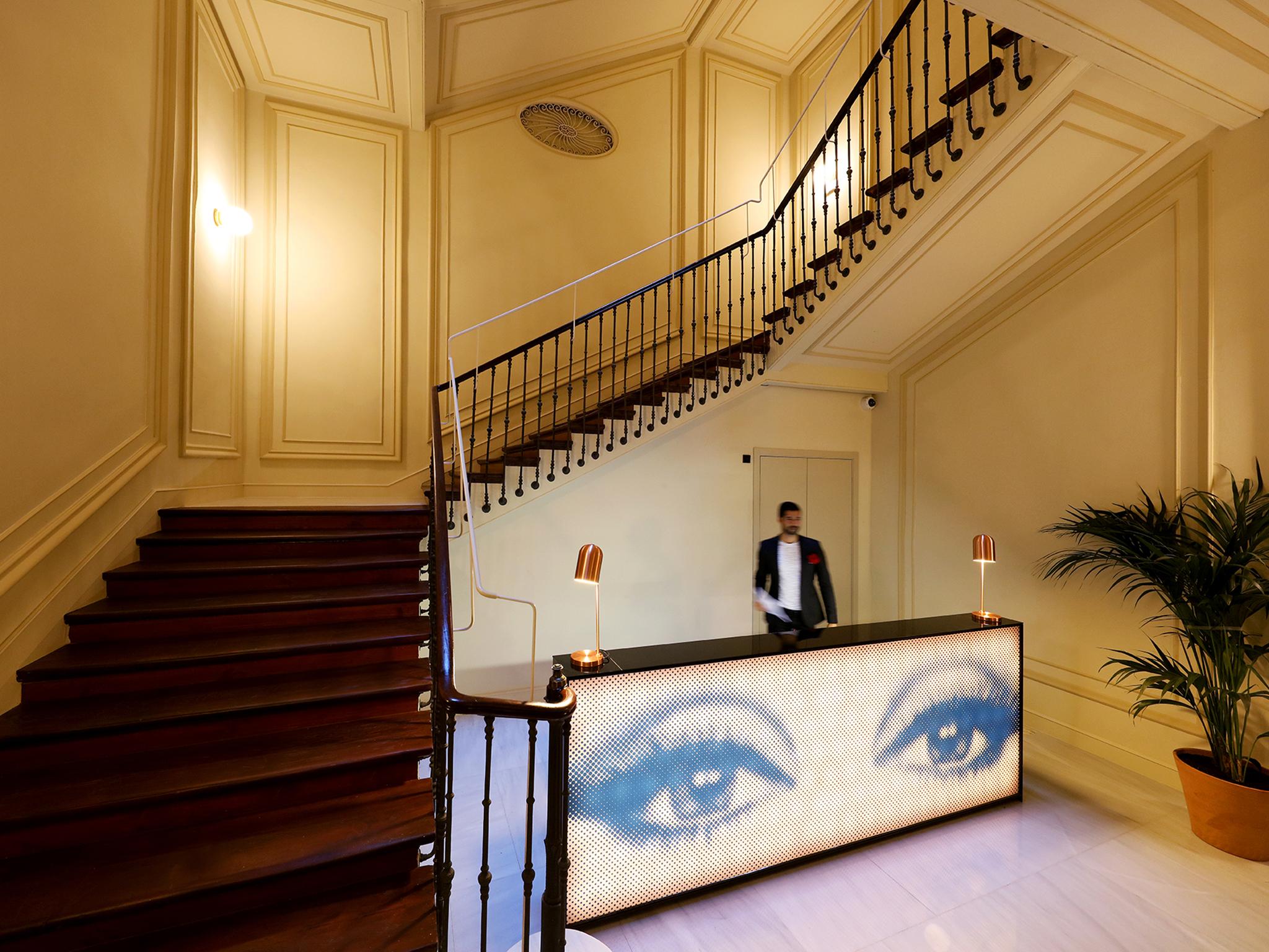 Axel Hotel Madrid - Adults Only Esterno foto
