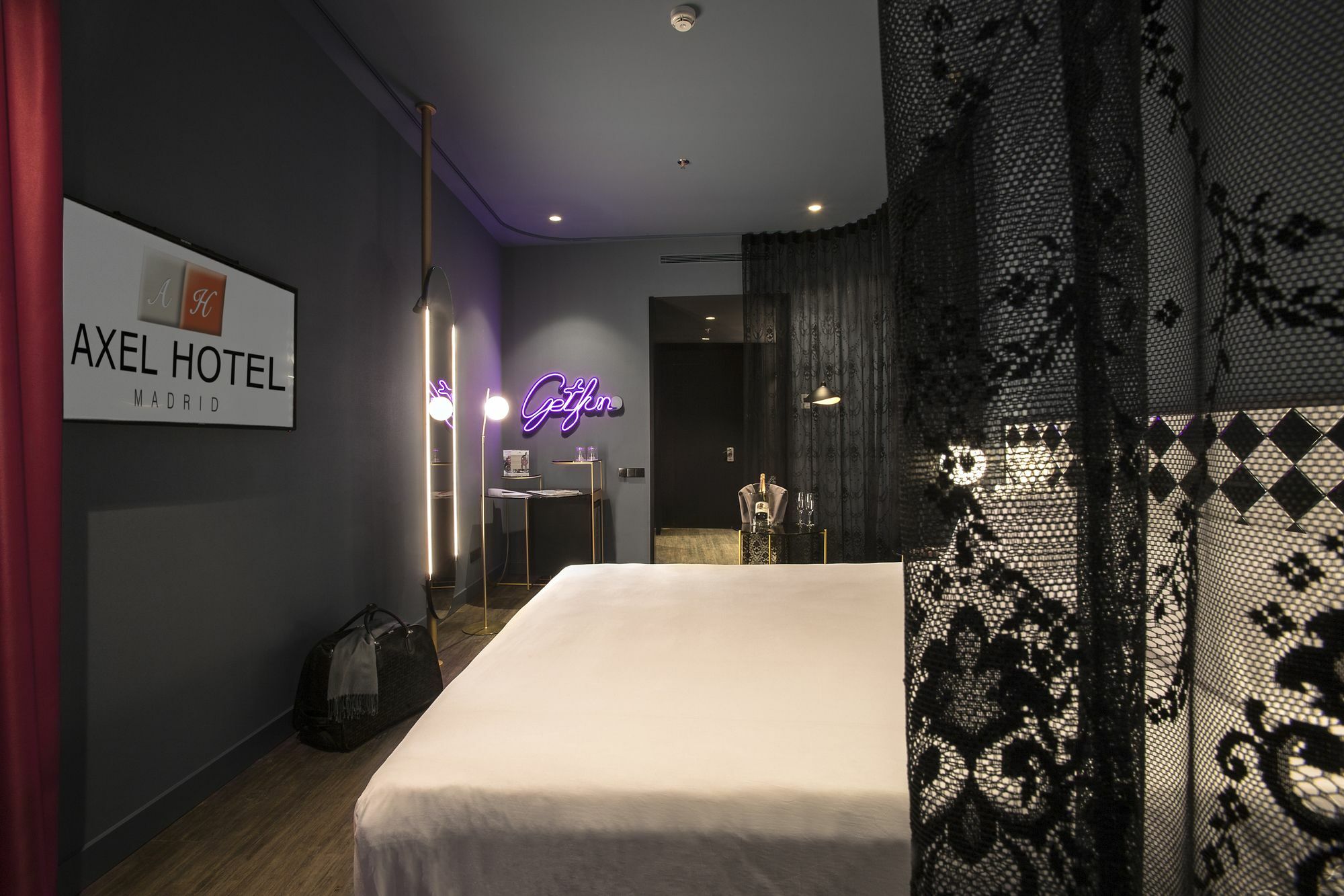 Axel Hotel Madrid - Adults Only Esterno foto