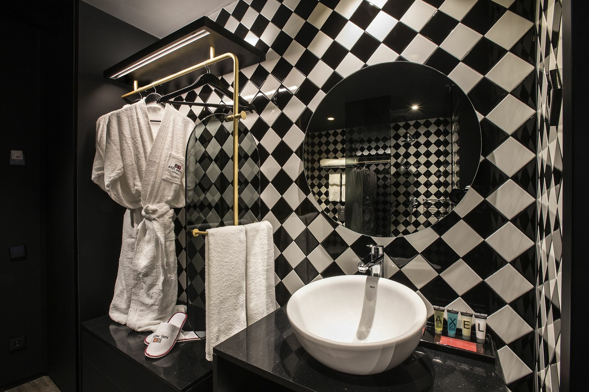 Axel Hotel Madrid - Adults Only Esterno foto